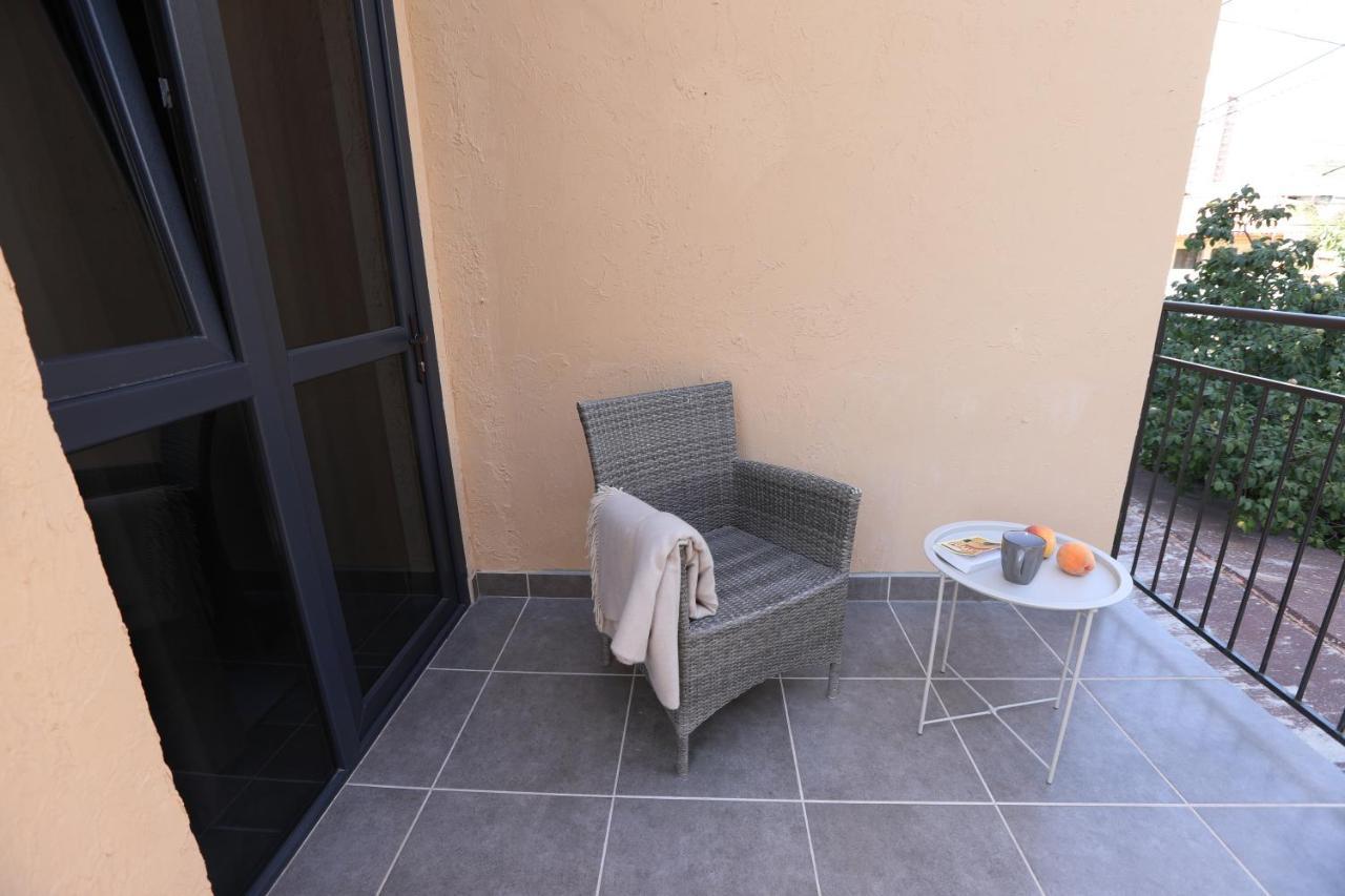 Hotelise I Bells-Of-Ireland Apartment Jereván Kültér fotó