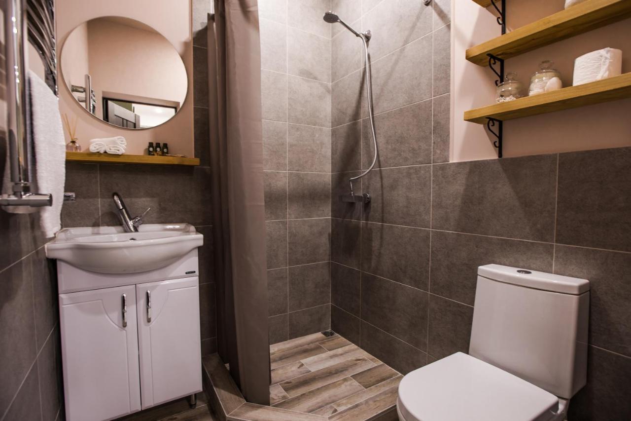 Hotelise I Bells-Of-Ireland Apartment Jereván Kültér fotó