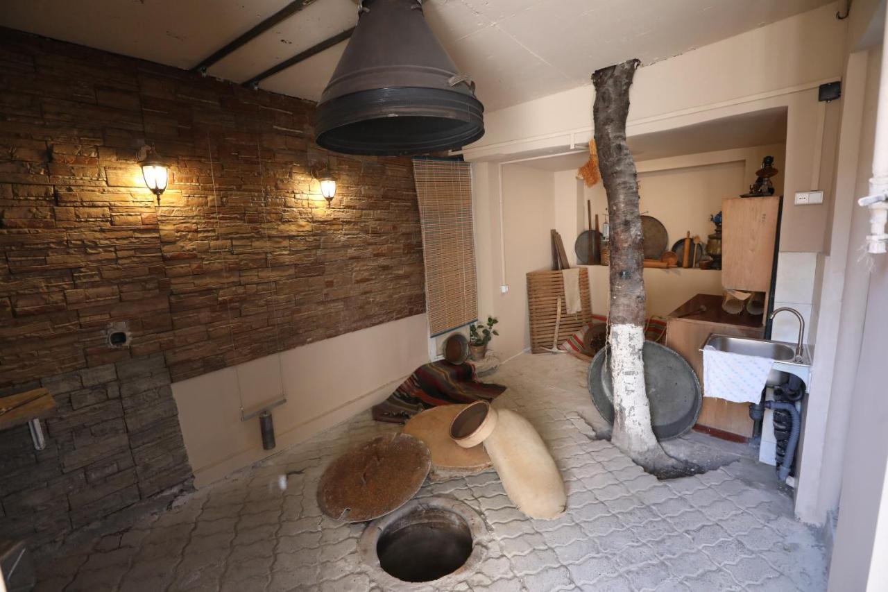 Hotelise I Bells-Of-Ireland Apartment Jereván Kültér fotó
